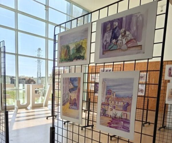 El Casco Histórico de Ejea inspira la exposición “Crónica Ilustrada”