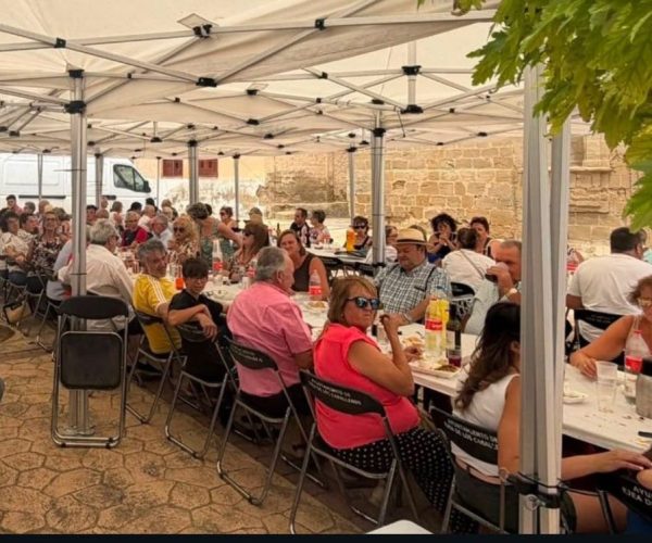 La Comida de San Juan 2026 vuelve a reunir al barrio