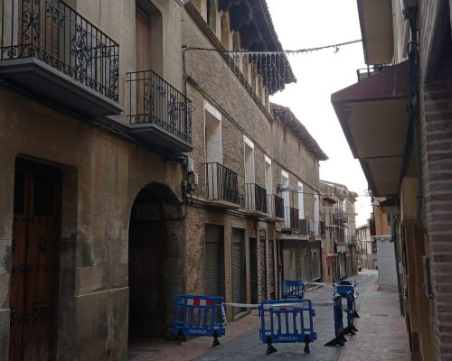 calle mediavilla cortada por desprendimiento